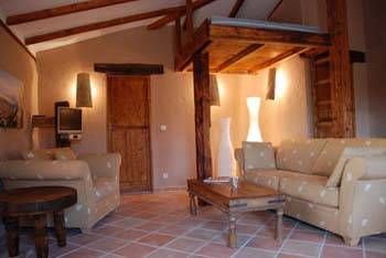 Wohnzimmer mit Schlafcouch Wohnzimmer mit Schlafcouch
