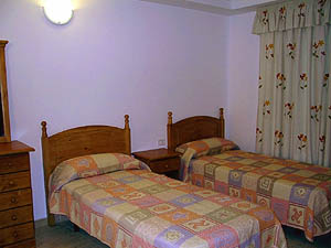 Schlafzimmer mit Einzelbetten Schlafzimmer mit Einzelbetten