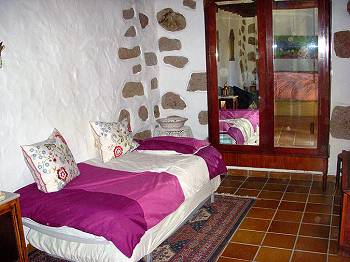 Schlafzimmer mit Einzelbett Schlafzimmer mit Einzelbett