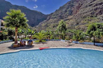 Pool mit Terrasse Pool mit Terrasse