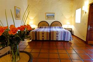 Schlafzimmer mit Doppelbett Schlafzimmer mit Doppelbett