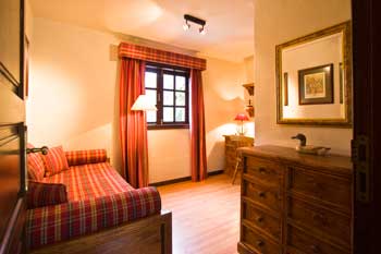 Schlafzimmer mit Einzelbett Schlafzimmer mit Einzelbett
