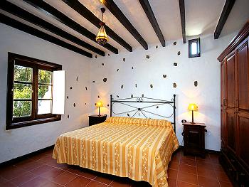 Schlafzimmer mit Doppelbett Schlafzimmer mit Doppelbett