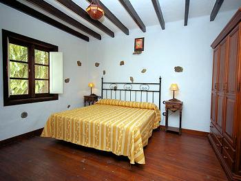 Schlafzimmer mit Doppelbett Schlafzimmer mit Doppelbett