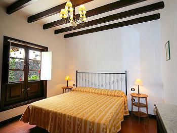 Schlafzimmer mit Doppelbett Schlafzimmer mit Doppelbett