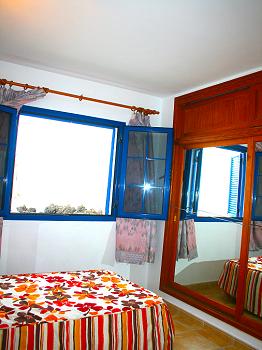Schlafzimmer mit französischem Bett Schlafzimmer mit französischem Bett