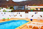 Strandnahes Ferienhaus mit Pool im Norden von Lanzarote (Nr. 0878)