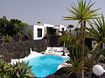 Ferienhaus mit Pool 