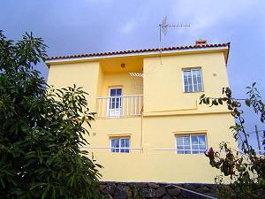 Ferienhaus mit 2 Apartements Ferienhaus mit 2 Apartements