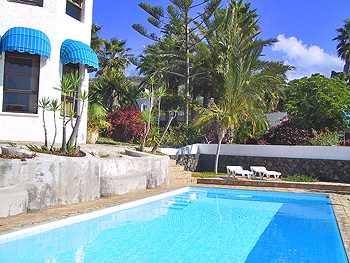 Ferienanlage mit Pool auf La Palma Ferienanlage mit Pool auf La Palma