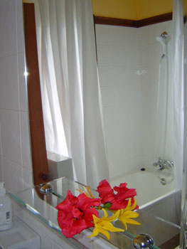 Bad mit Wanne Bad mit Wanne