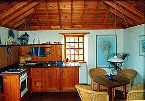 Ferienhaus in Puntagorda zu mieten zum Wandern in La Palma - Wohnk�che vom Ferienhaus auf La Palma