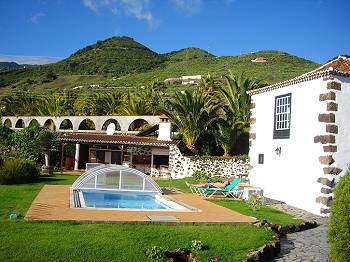 Landhaus mit Pool Landhaus mit Pool