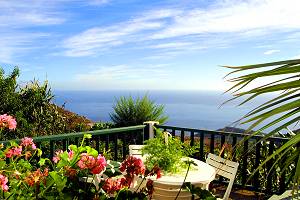 Terrasse mit herrlichem Meerblick
