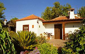 Blick vom Garten zum Ferienhaus La&nbsp;Palma