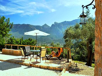 Ferienhaus mit herrlichem Bergblick