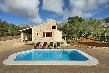 kleine Finca mit Pool auf Mallorca kleine Finca mit Pool