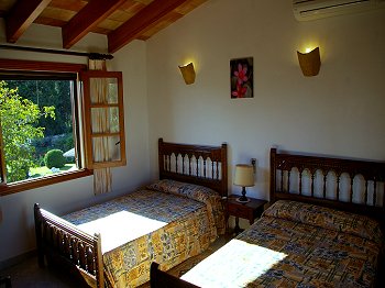 Schlafzimmer mit Klimaanlage Schlafzimmer mit Klimaanlage