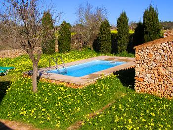 Günstige Finca mit Pool Günstige Finca mit Pool