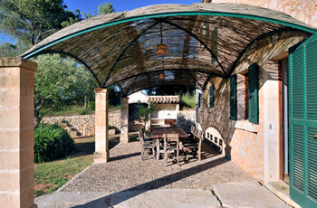 Möblierte Terrasse