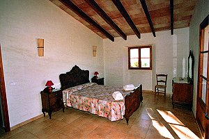 Schlafzimmer mit Doppelbett Schlafzimmer mit Doppelbett