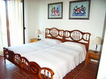 Schlafzimmer mit 2 Einzelbetten Schlafzimmer mit 2 Einzelbetten