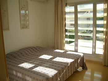 Schlafzimmer mit Doppelbett Schlafzimmer mit Doppelbett