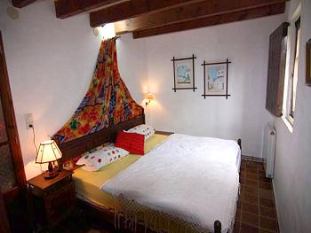 Schlafzimmer mit Doppelbett Schlafzimmer mit Doppelbett