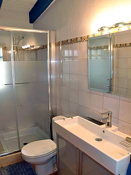 Bad mit Wanne Bad mit Wanne