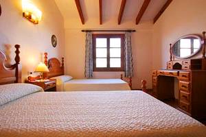 Schlafzimmer mit 2 Einzelbetten Schlafzimmer mit 2 Einzelbetten