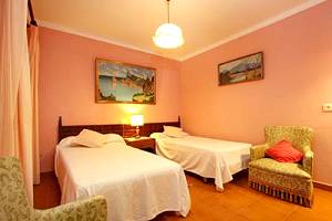 Schlafzimmer mit 2 Einzelbetten Schlafzimmer mit 2 Einzelbetten