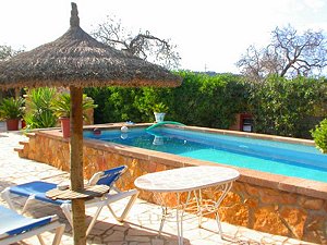 Finca mit Pool nahe Llucmajor Finca mit Pool nahe Llucmajor