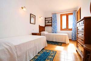 Schlafzimmer mit 2 Einzelbetten Schlafzimmer mit 2 Einzelbetten