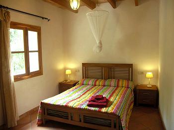 Schlafzimmer mit Doppelbett Schlafzimmer mit Doppelbett