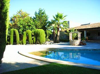 Ferienhaus mit Pool Ferienhaus mit Pool