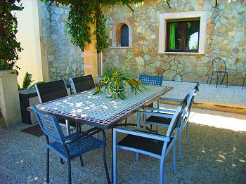 Schattige Terrasse