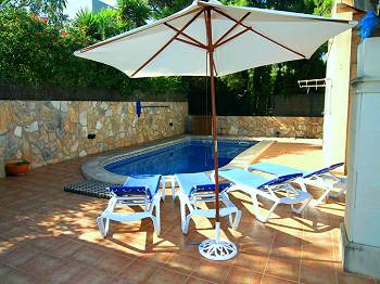 Ferienhaus mit Pool