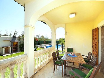 Ferienhaus mit Pool an der Playa de Muro Ferienhaus mit Pool an der Playa de Muro
