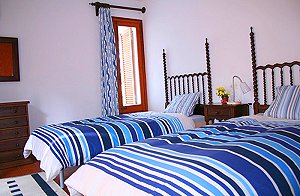 Schlafzimmer mit 2 Einzelbetten Schlafzimmer mit 2 Einzelbetten