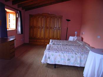 Schlafzimmer mit zwei Einzelbetten Schlafzimmer mit zwei Einzelbetten