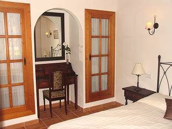 Schlafzimmer mit französischem Bett Schlafzimmer mit französischem Bett