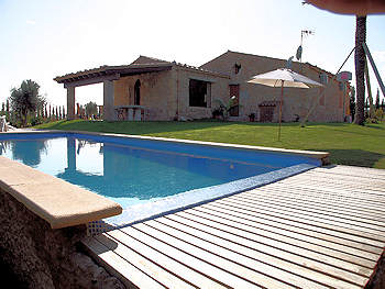 Landhaus mit Pool Landhaus mit Pool