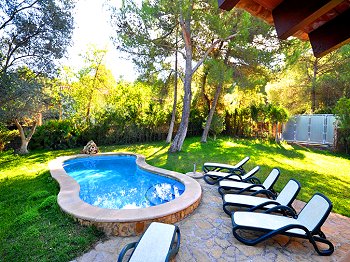 Pool und Garten Pool und Garten