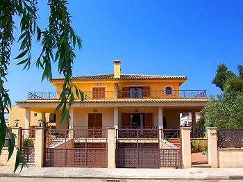 Günstiges Ferienhaus für 8 Personen Günstiges Ferienhaus für 8 Personen