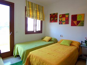 Schlafzimmer mit Einzelbetten Schlafzimmer mit Einzelbetten