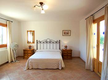 Schlafzimmer mit Klimaanlage