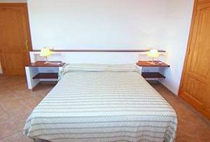 Schlafzimmer mit Doppelbett Schlafzimmer mit Doppelbett