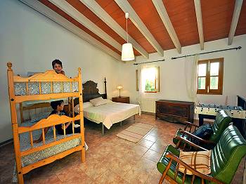 Schlafzimmer mit Etagenbett