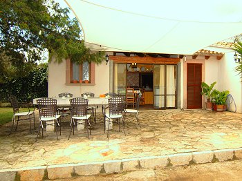 Grillhaus und Terrasse Grillhaus und Terrasse