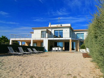 Ferienhaus mit privatem Strand
